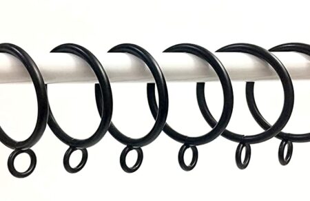 thh-corner-curtains-hooks-1