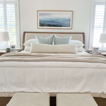 coastal-bedroom-decorating-