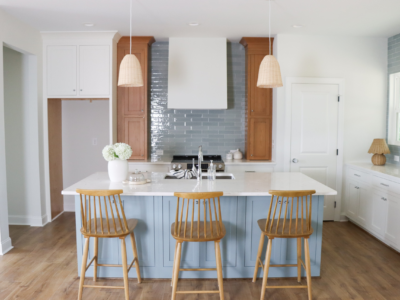 Blue island cabinet with modern lighting designed by The highpoint House, Kitchen in Baker Build Midddlesex NC